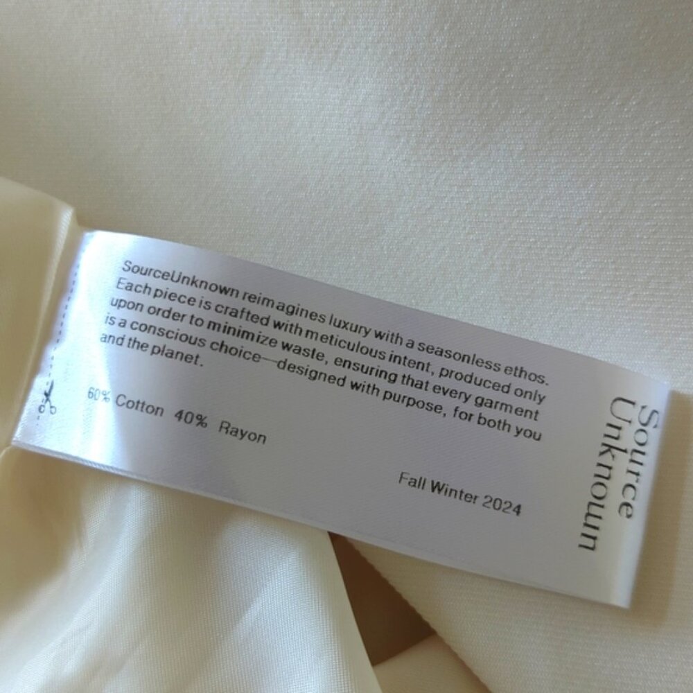 Source Unknown Cream Blazer with Modern Tailored … - image 5